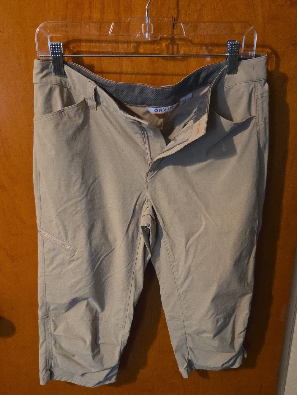 Orvis Women's Light Tan Capris